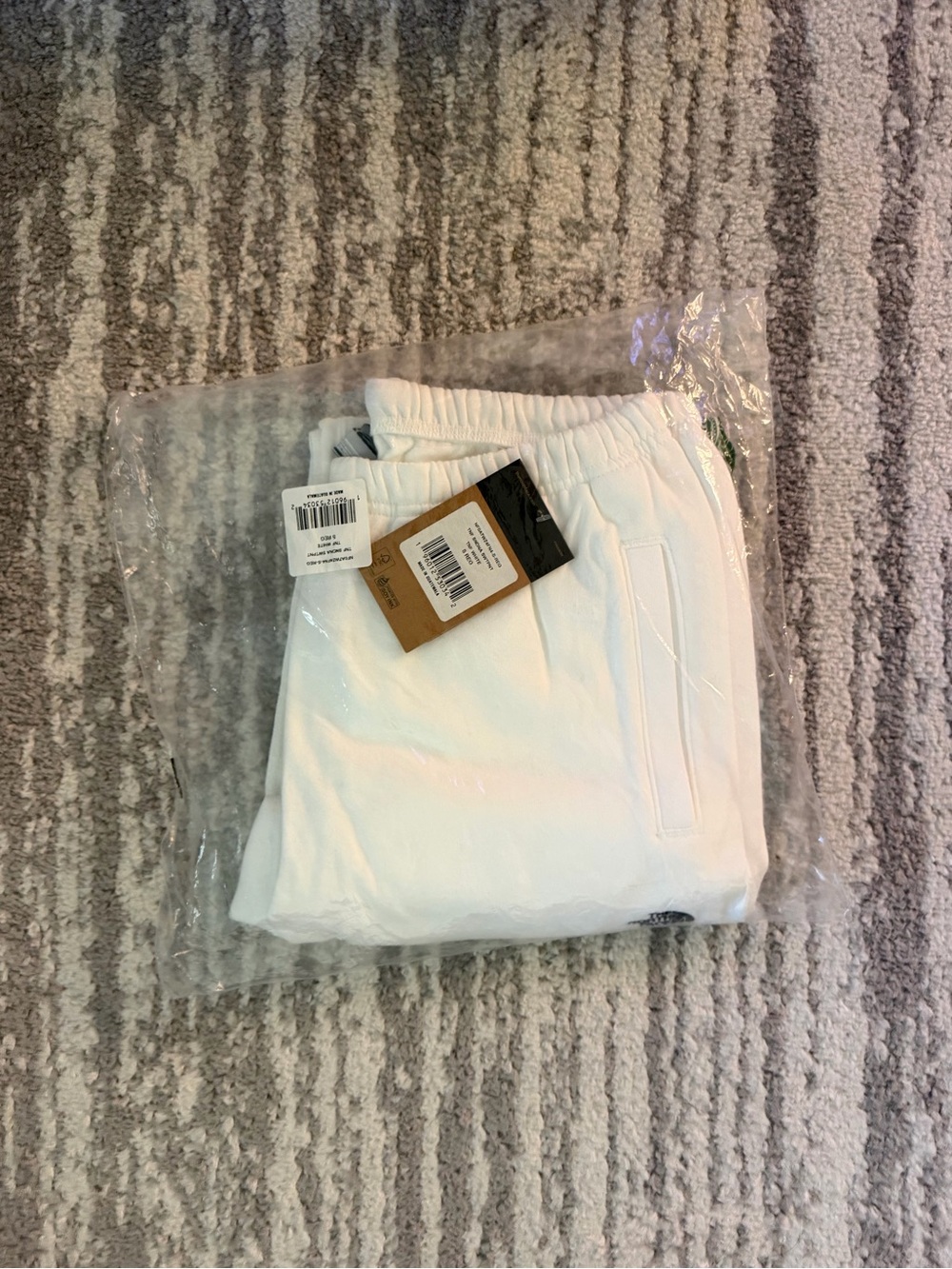 Supreme x The North Face Bandana Sweatpants White Green - Picture 12 of 12